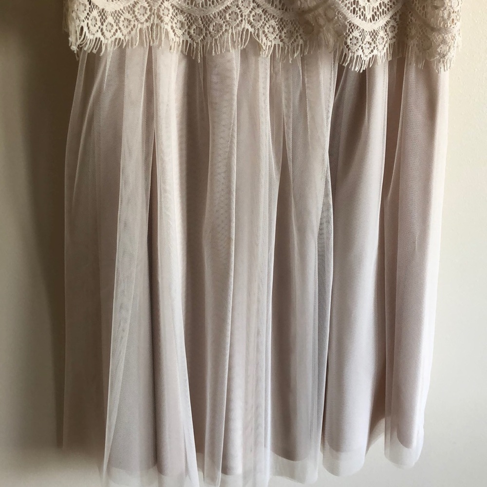 Dress - Picture 2 of 4